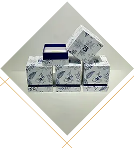 Hộp quà với nắp