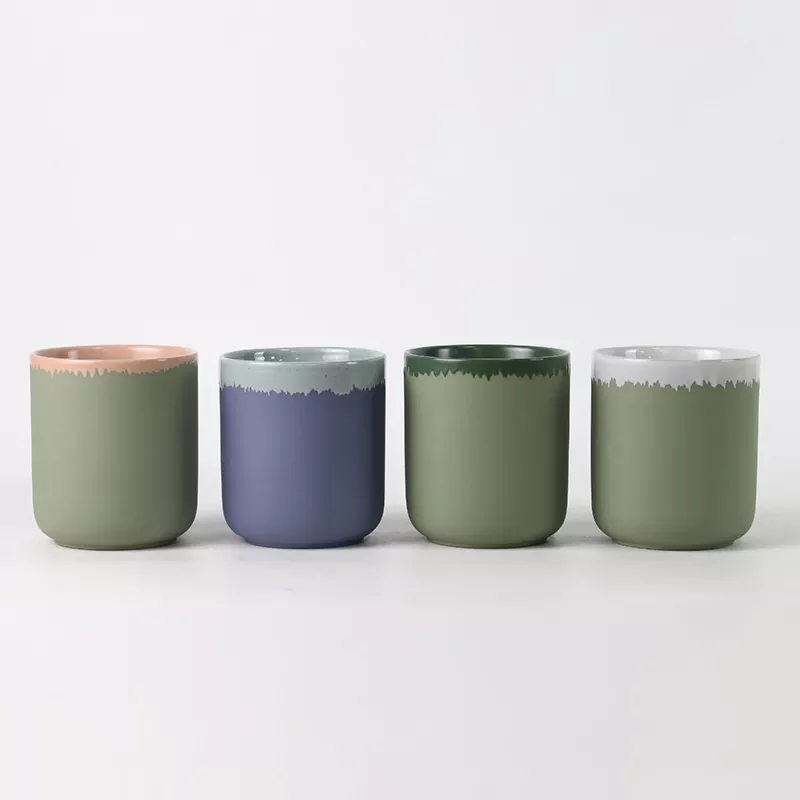 Giá đỡ nến bằng gốm với màu sắc tự nhiên
