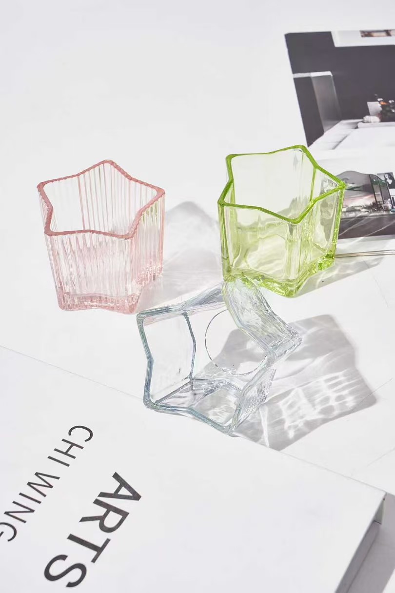 Người giữ nến thủy tinh hình ngôi sao