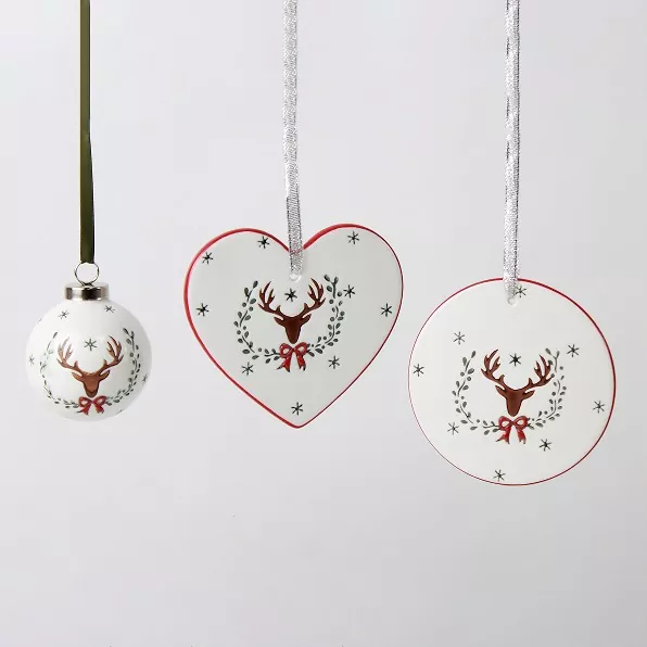 Trang trí cây thông Noel bằng gốm thủ công độc đáo